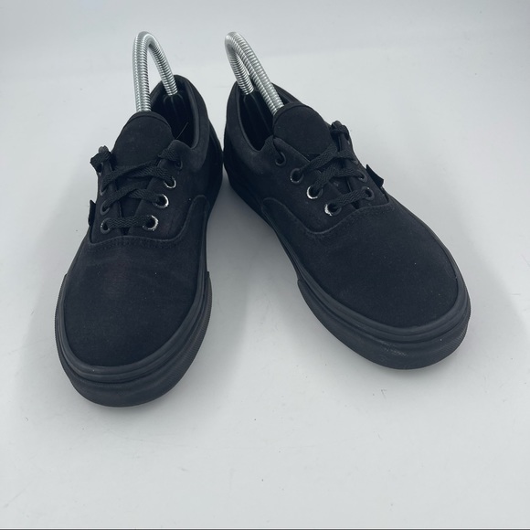 NEW! Vans Classic Black Canvas “Off The Wall” Athletic Shoes Sneakers - Size 7 - Picture 6 of 12